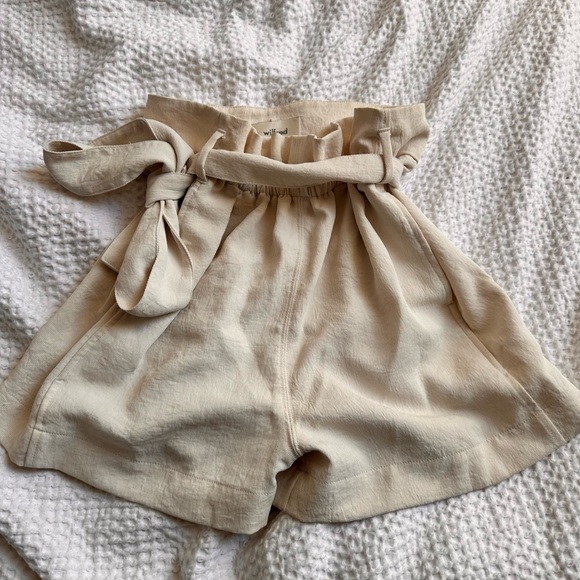 ARITZIA WILFRED Front Tie Shorts - Picture 2 of 7